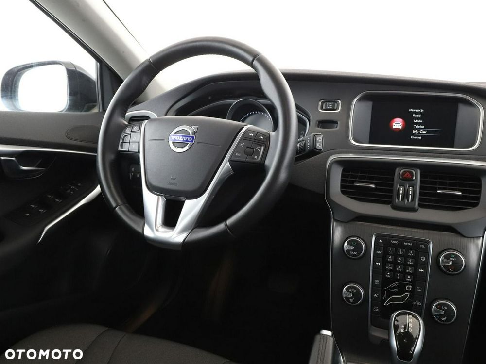 Volvo V40 Cross Country D3 Geartronic Linje You - 17