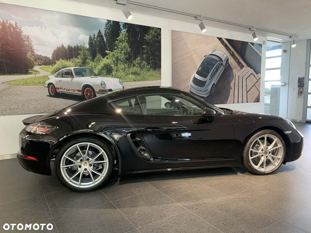 Porsche 718 Cayman GPF PDK - 2