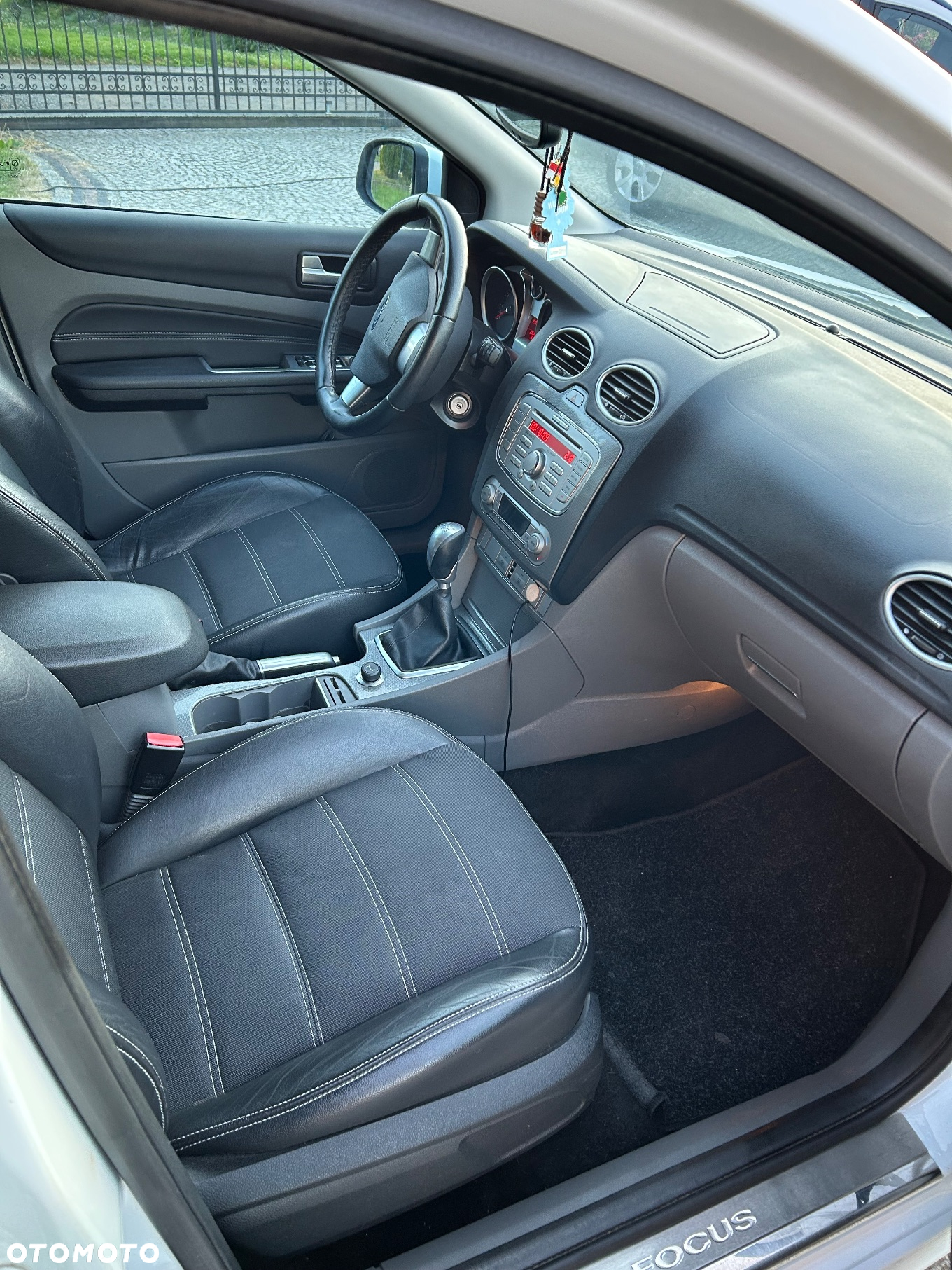 Ford Focus 1.8 Titanium - 13