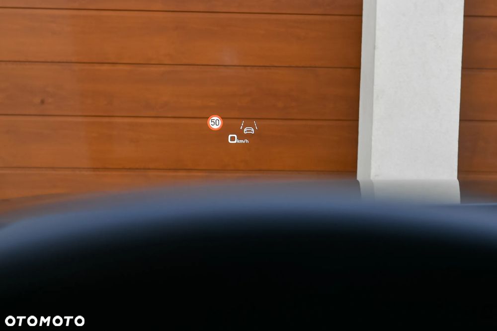 Audi A6 Avant 40 TDI quattro S tronic S line - 34