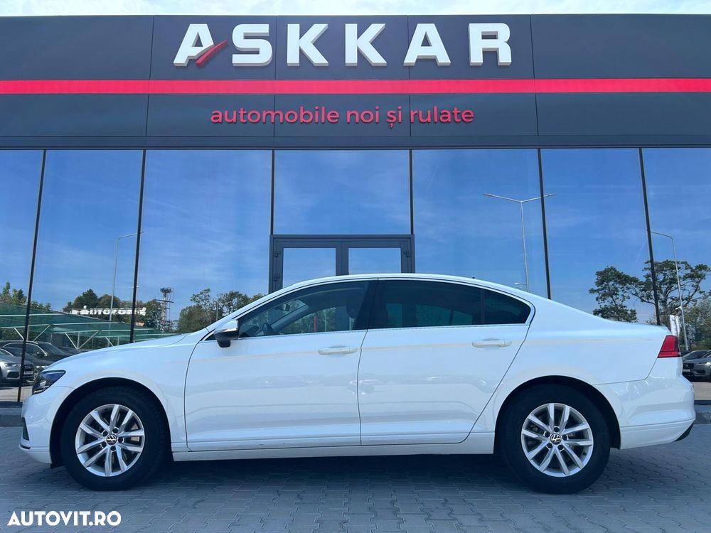 Volkswagen Passat 2.0 TDI DSG Comfortline - 10