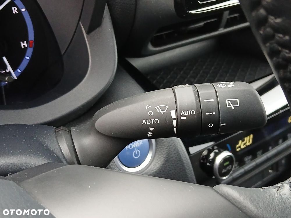 Toyota Yaris Cross Hybrid 1.5 Premiere Edition - 34