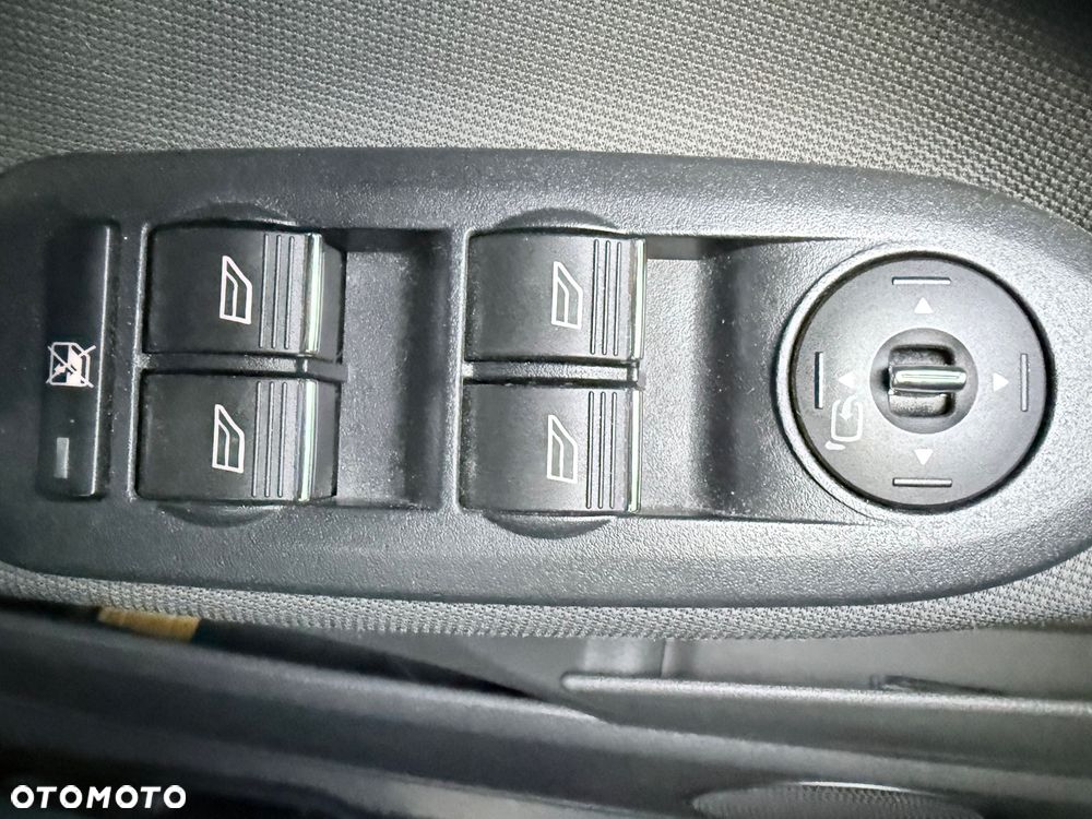 Ford Kuga 2.0 TDCi Titanium - 21