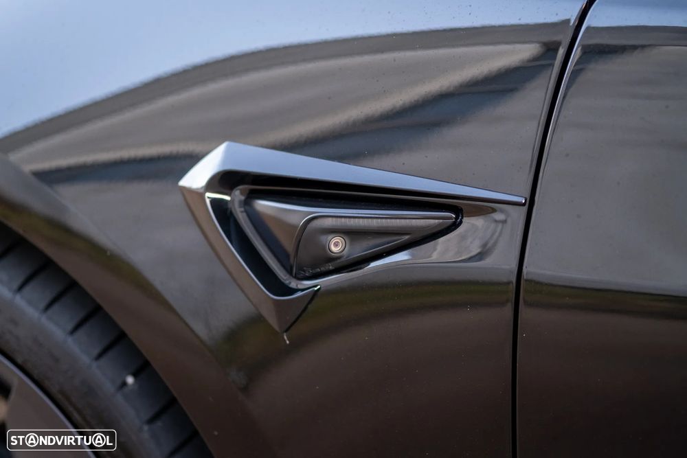 Tesla Model 3 Performance Dual Motor AWD - 19