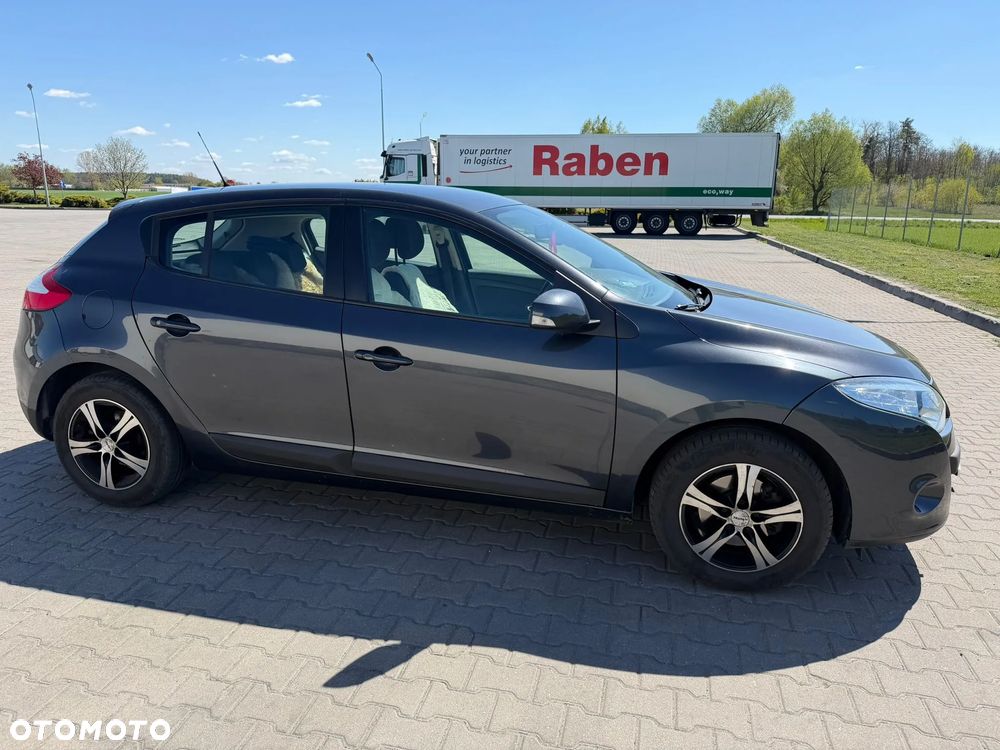 Renault Megane 1.6 16V Expression Euro5 - 7
