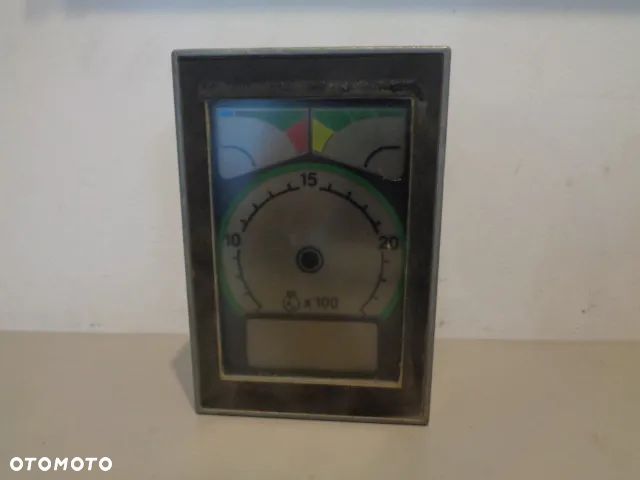 Monitor licznik wyświetlacz obrotomierz John Deere 4755 - 7