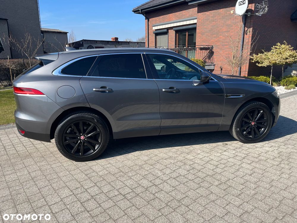 Jaguar F-Pace 20d Portfolio - 5