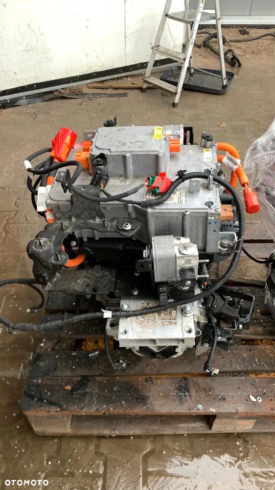 PROACE EXPERT JUMPY silnik elektryczny - 2