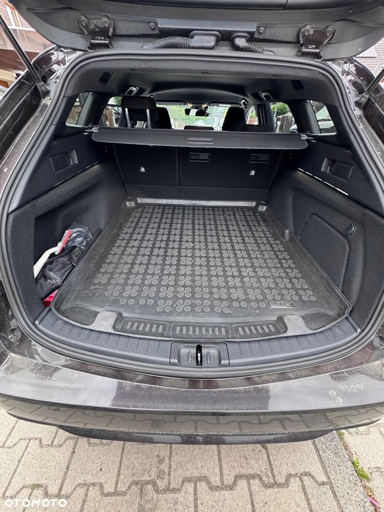 Toyota Corolla 2.0 Hybrid Comfort - 10