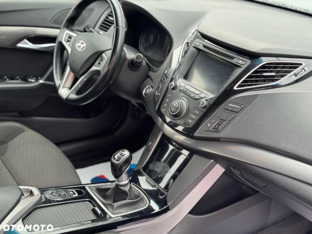 Hyundai i40 - 19