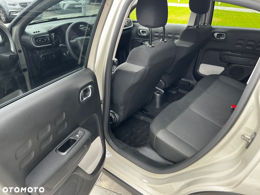 Citroën C3 1.2 PureTech Shine - 24