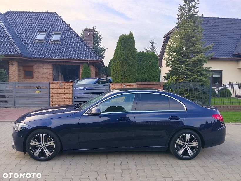 Mercedes-Benz Klasa C 220 d mHEV - 2