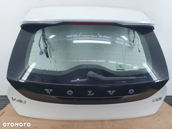 KLAPA TYŁ TYLNA BAGAŻNIKA KOMPLETNA VOLVO V40 II EUROPA 707