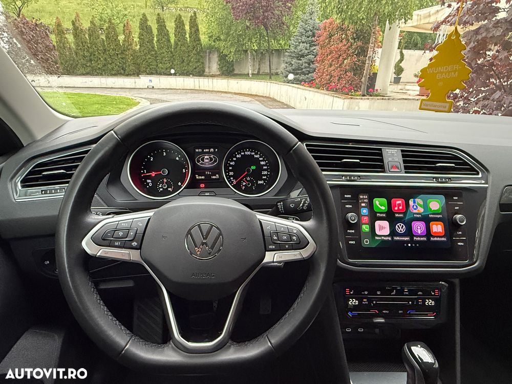 Volkswagen Tiguan - 14