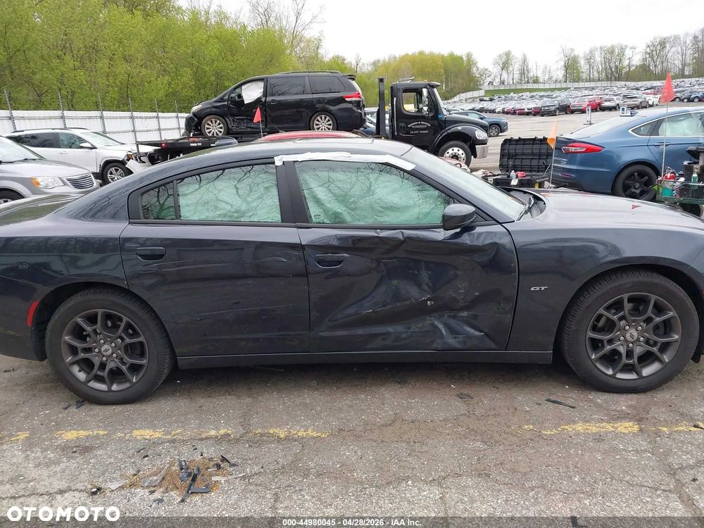 Dodge Charger - 7