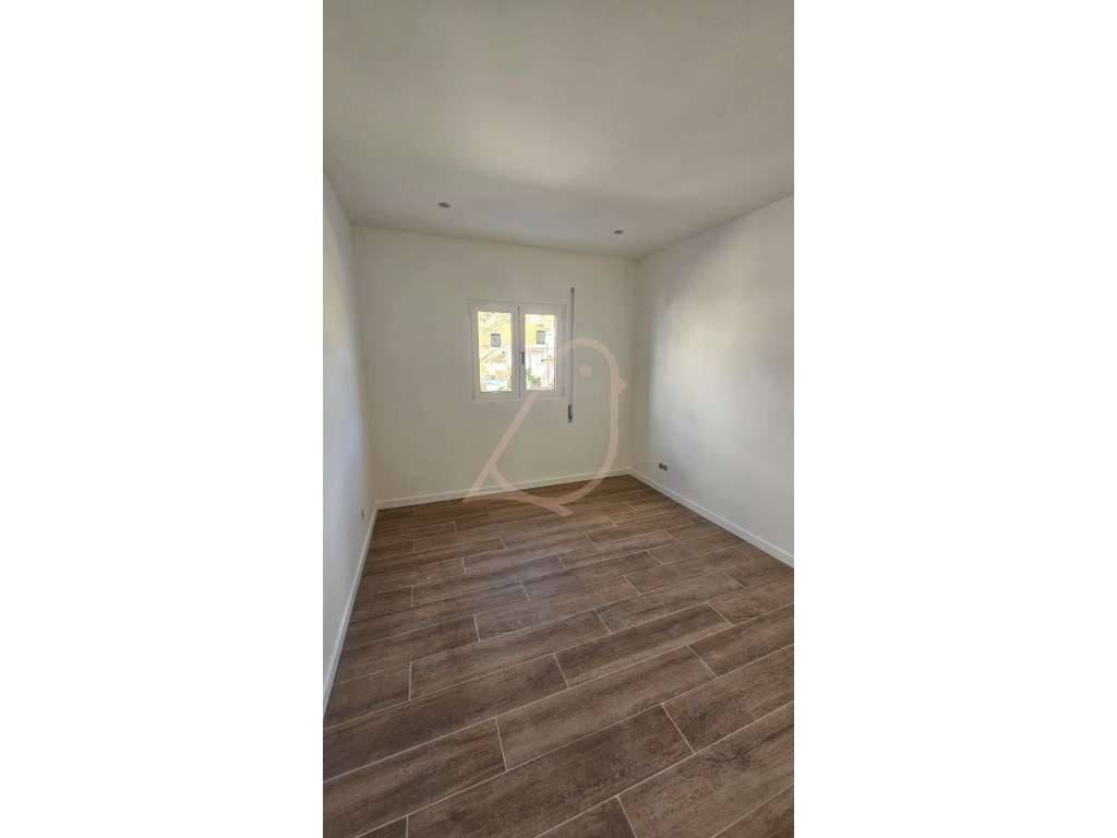 Moradia T3 reabilitada em Reguengo do Fetal - Despesas Incluídas (L... - Grande imagem: 4/17