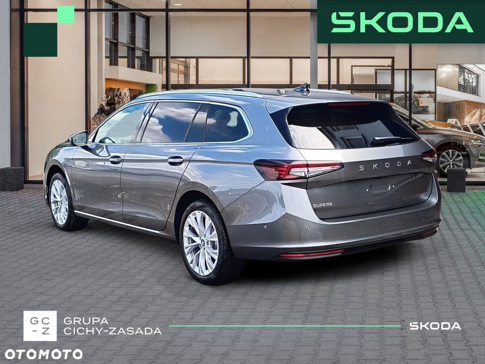 Skoda Superb 2.0 TSI Drive DSG - 4