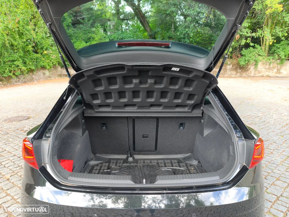 SEAT Leon SC 2.0 TSI S&S DSG Cupra 300 - 12