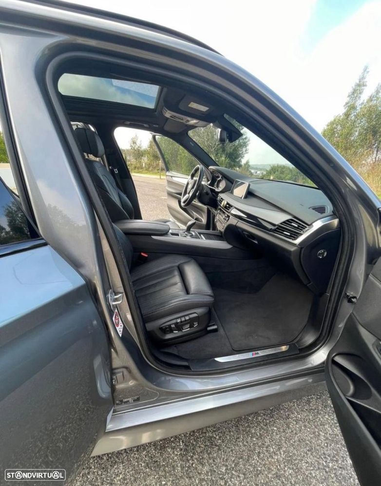 BMW X5 25 d sDrive Comfort 7L - 25