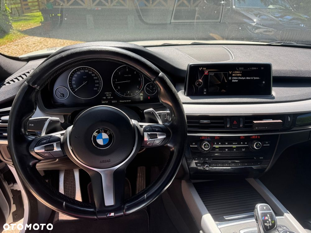 BMW X5 M M50d - 9