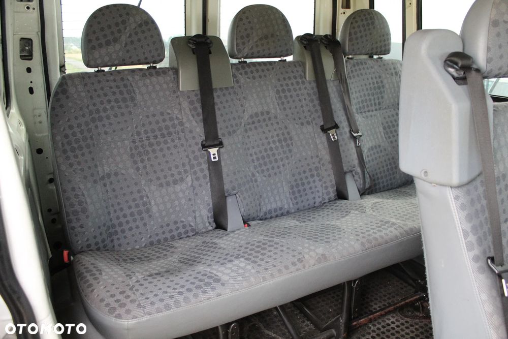 Ford Transit - 18