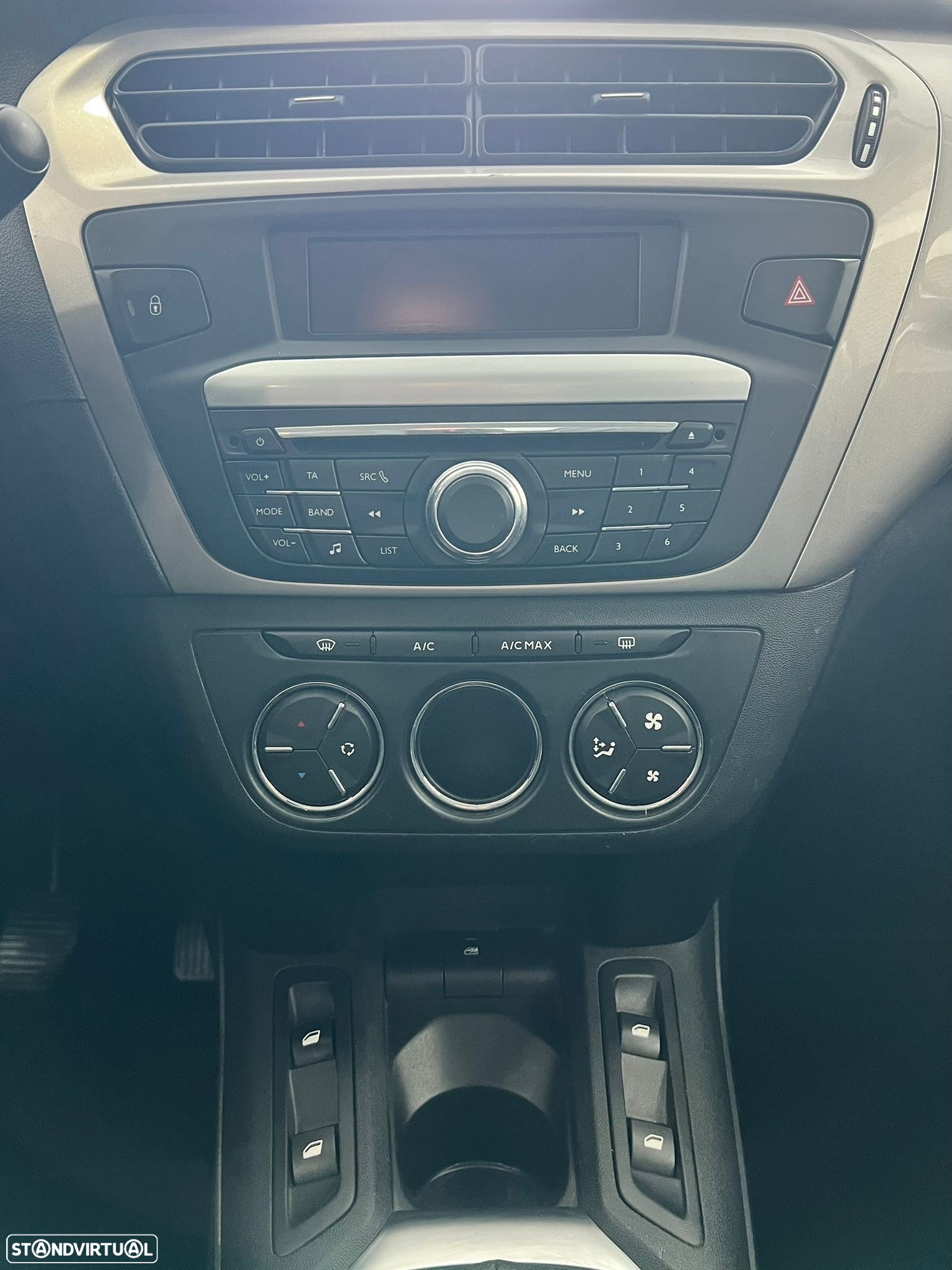 Citroën C-Elysée 1.2 VTi Exclusive - 4