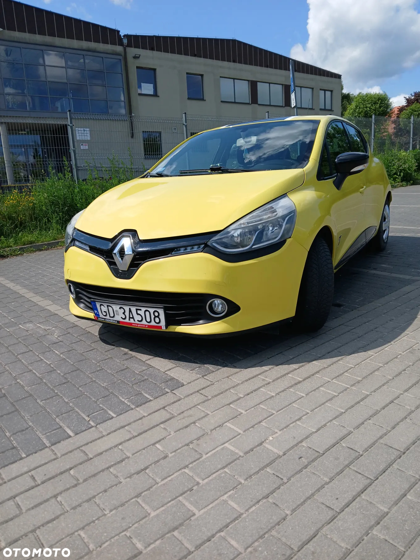 Renault Clio - 2