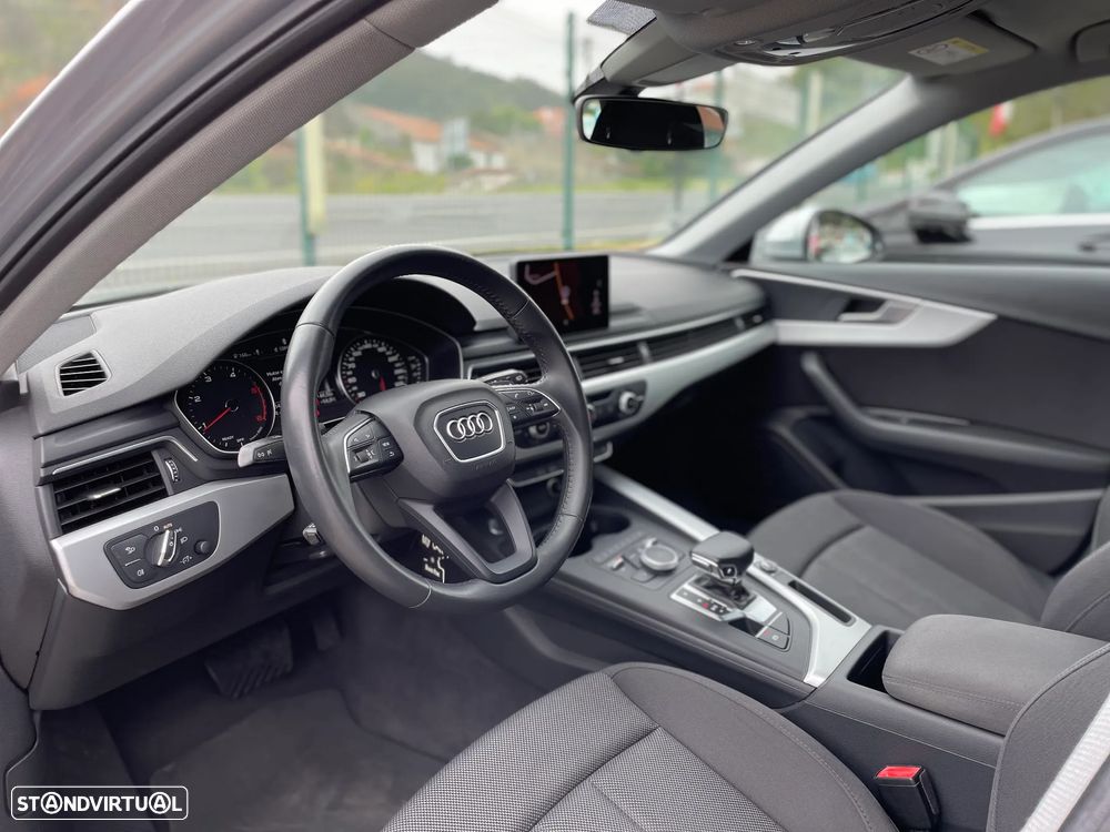 Audi A4 Avant 2.0 TDI Advance S tronic - 8
