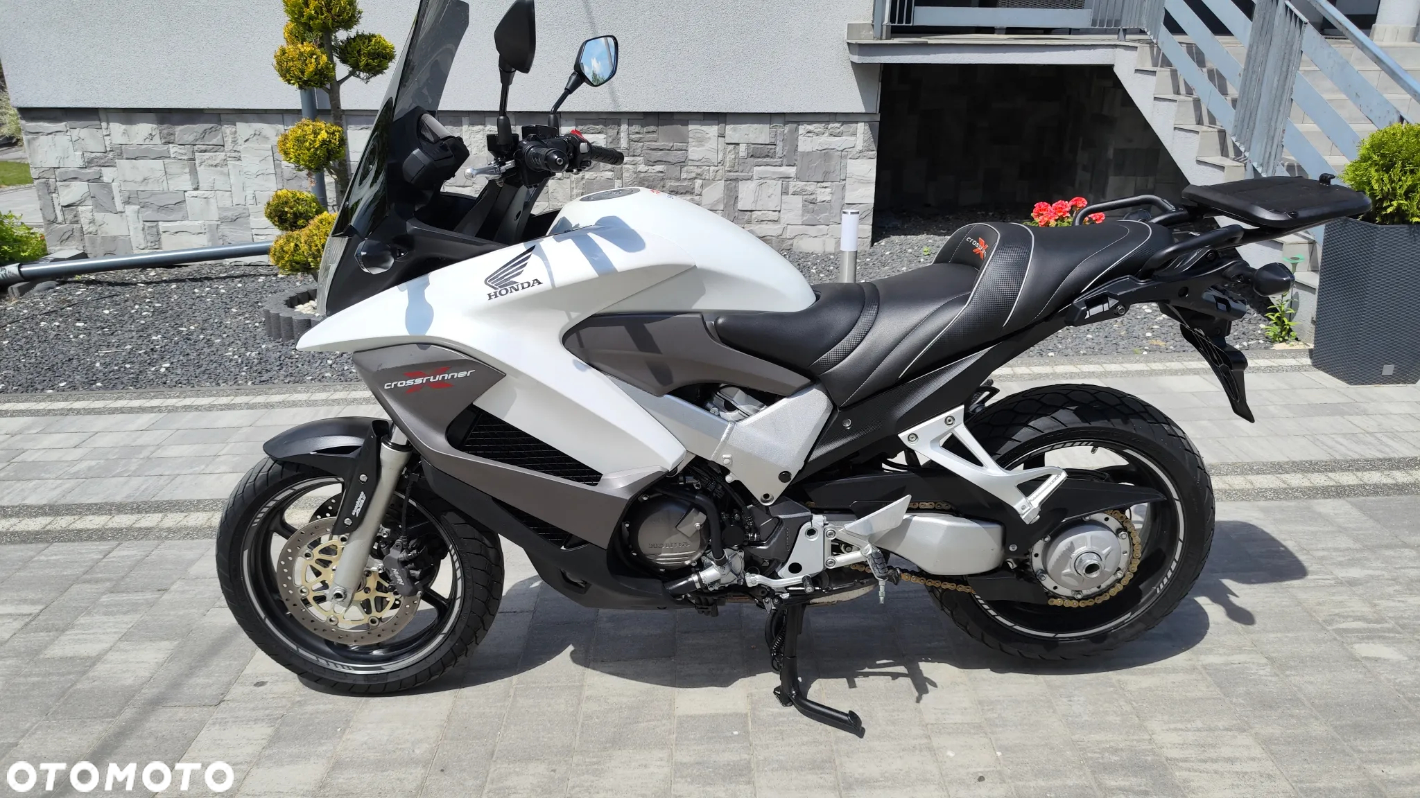Honda VFR - 2