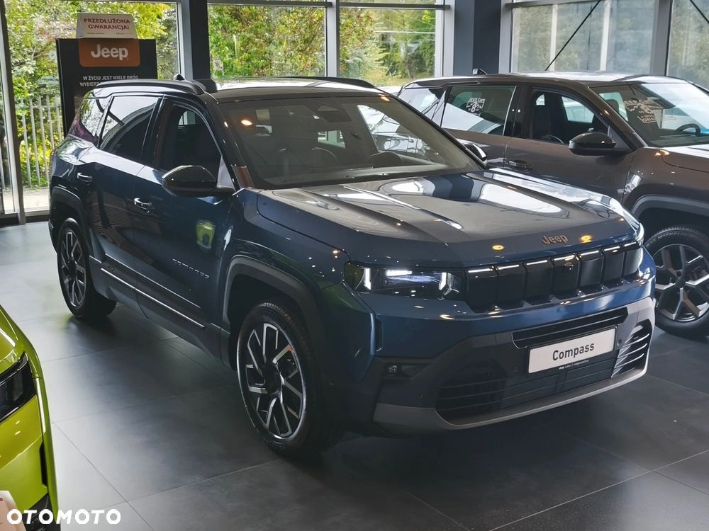Jeep Compass 1.2 T3 mHEV Summit FWD DCT - 4