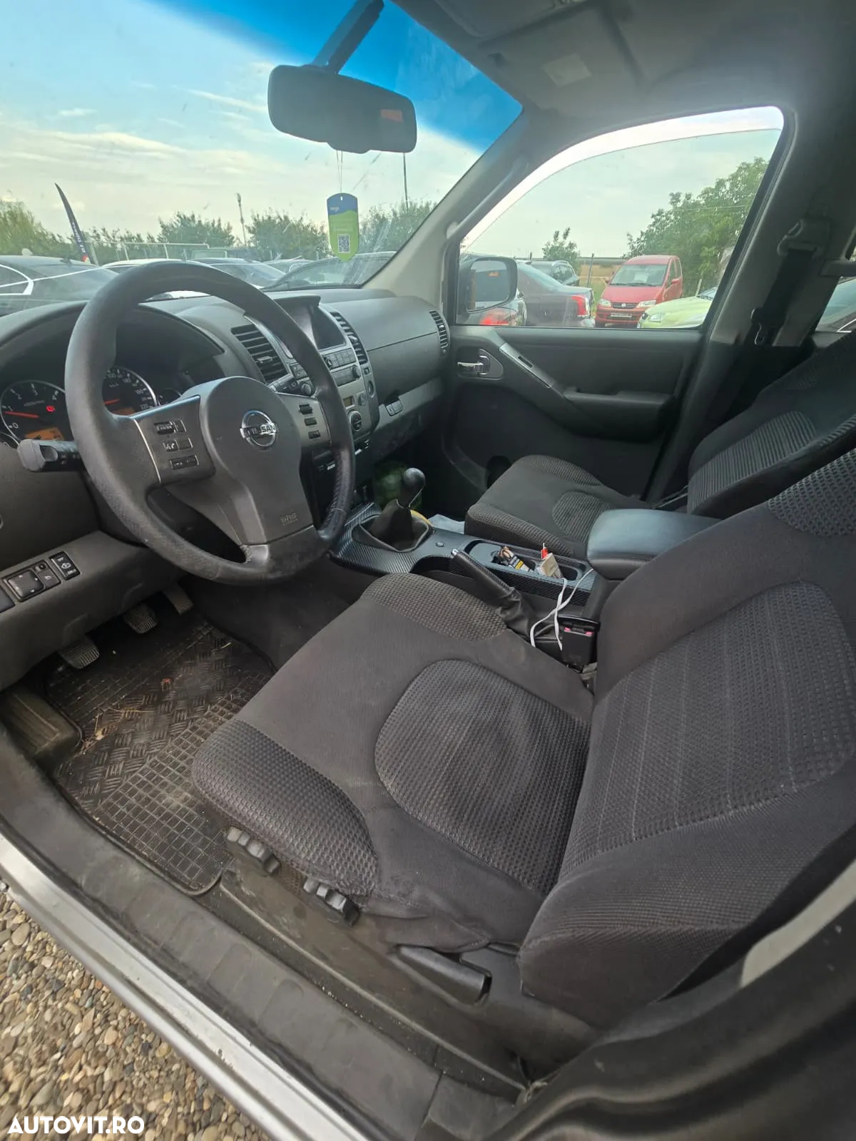 Nissan Pathfinder 2.5 dCi Platinum - 6