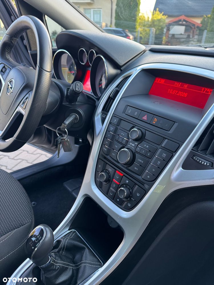 Opel Astra 1.4 Enjoy - 18
