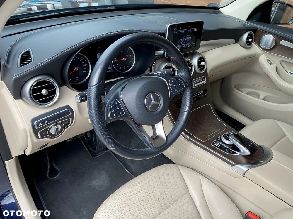 Mercedes-Benz GLC 220 d 4-Matic - 17