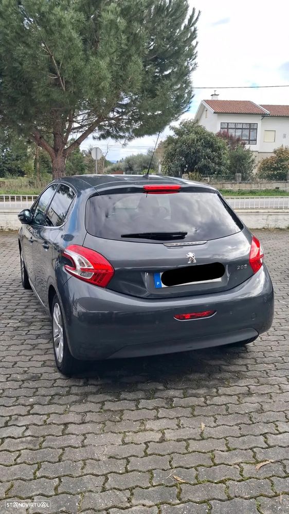 Peugeot 208 1.2 VTi Allure - 3