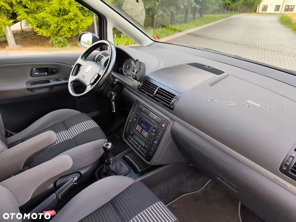 Volkswagen Sharan 1.8 5V Turbo United - 9