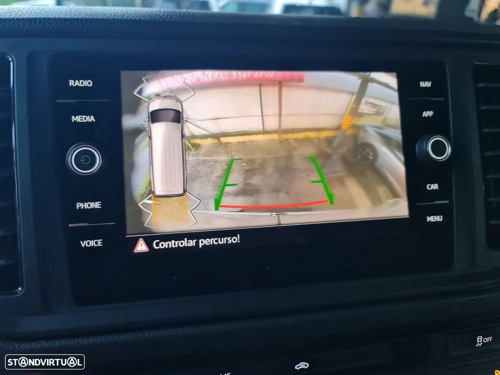 VW CRAFTER 2.0TDI 140CV L2H2 (c/iva) *Câmera/Ac/Gps* - 27