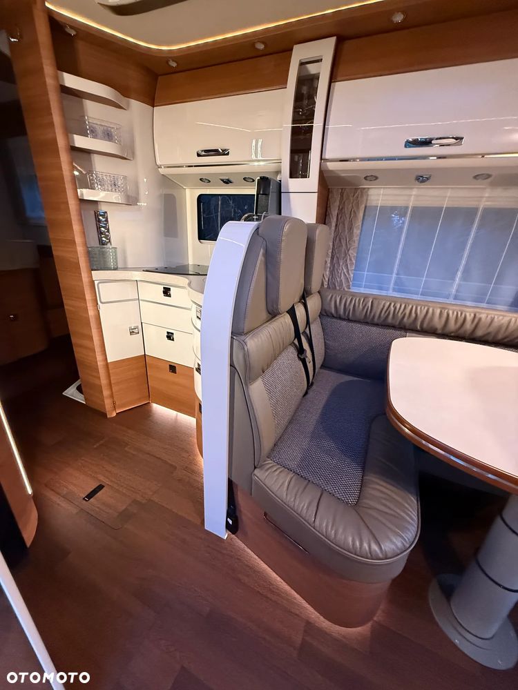Mercedes-Benz CARTHAGO CHIC C-LINE I 5.0 QB - 11