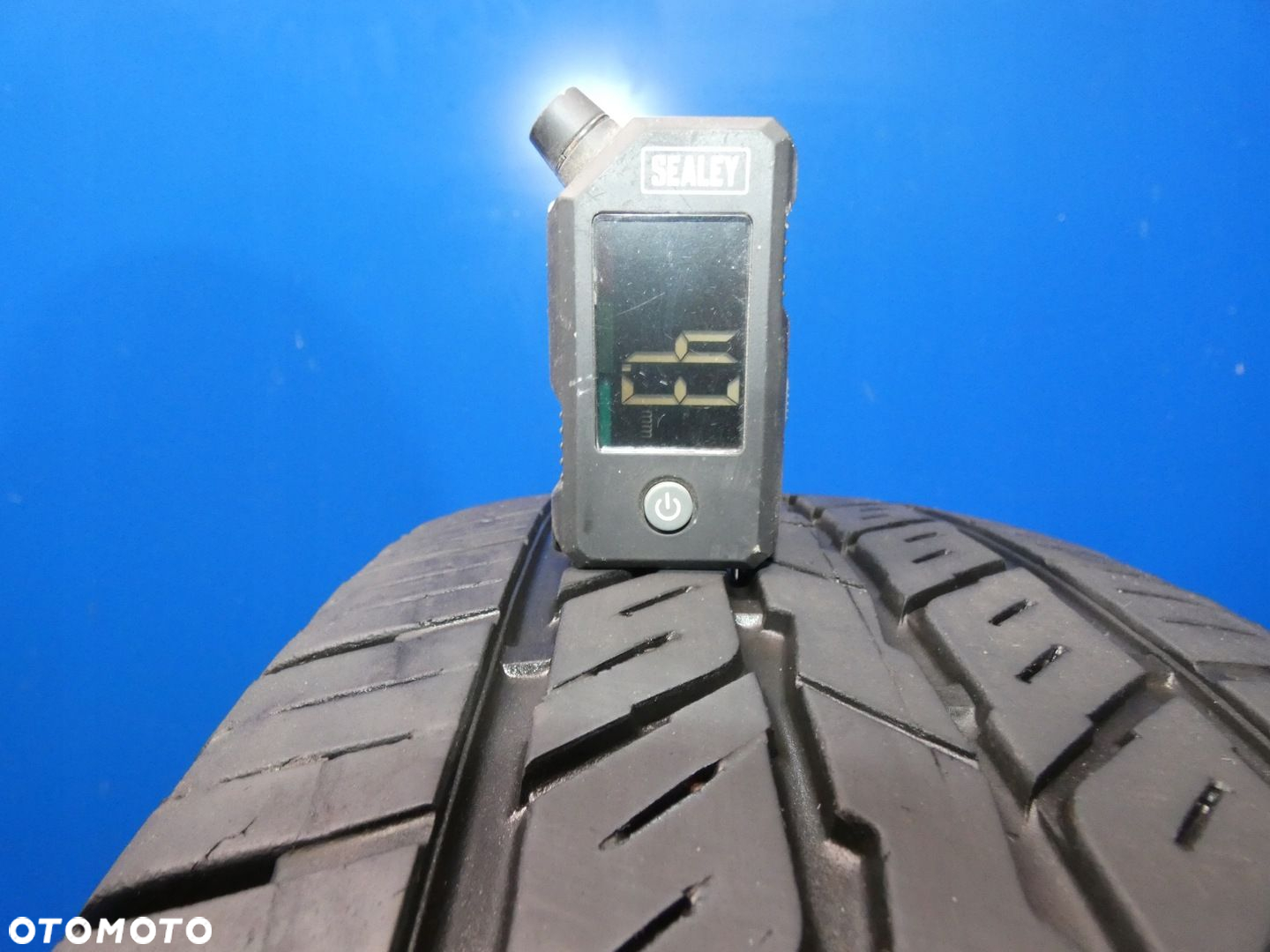 OPONA ROADX RQUEST 215/70 R16 16 2022r 4,3mm - 2