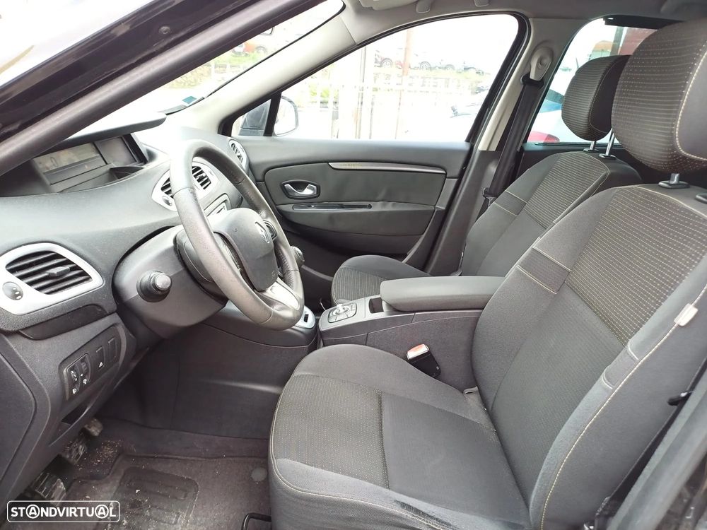 Renault Grand Scénic 1.5 dCi Dynamique S 7L - 11