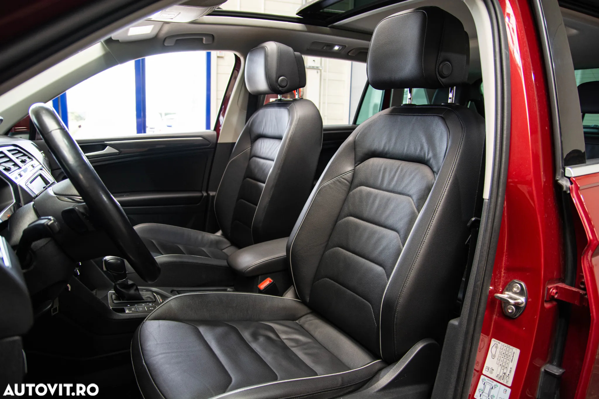 Volkswagen Tiguan 2.0 TDI SCR 4MOTION (BlueMotion Techn.) DSG Highline - 11