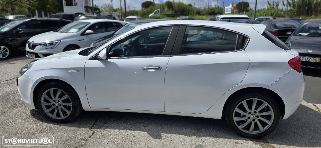 Alfa Romeo Giulietta 1.6 JTDm Sport J18 - 18