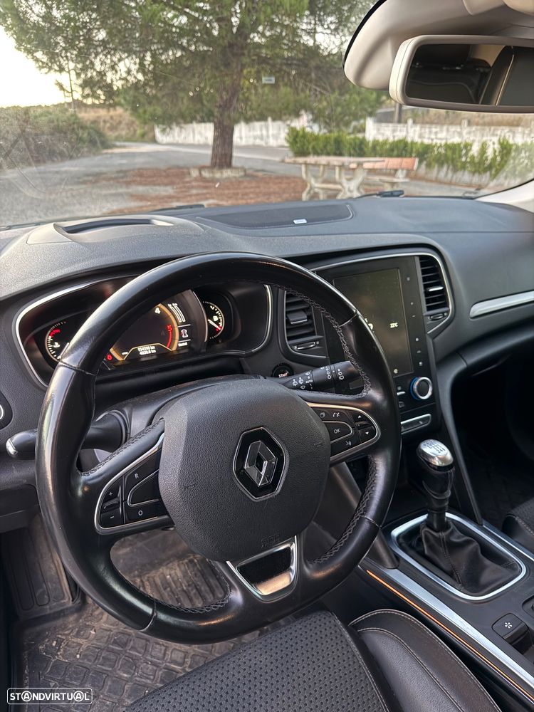 Renault Mégane 1.6 dCi Bose Edtion SS - 4