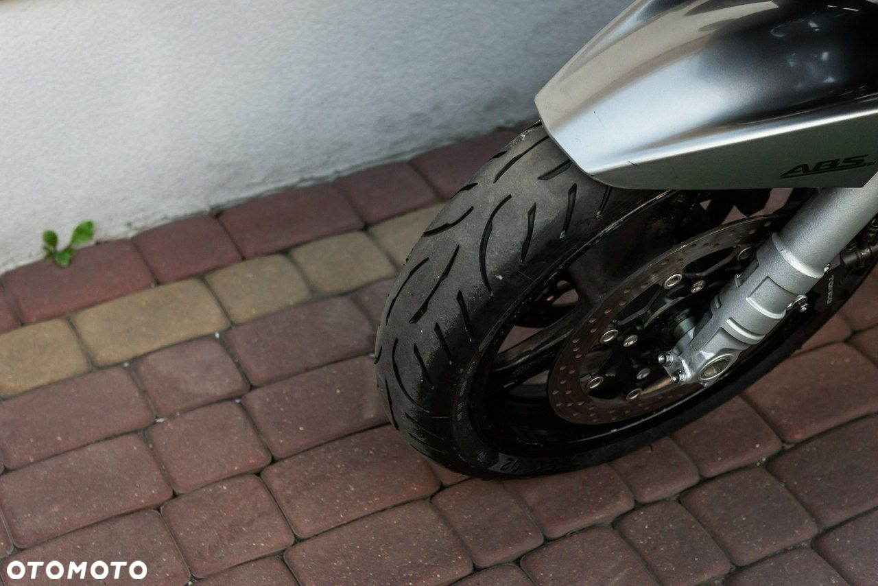 Suzuki Bandit - 7