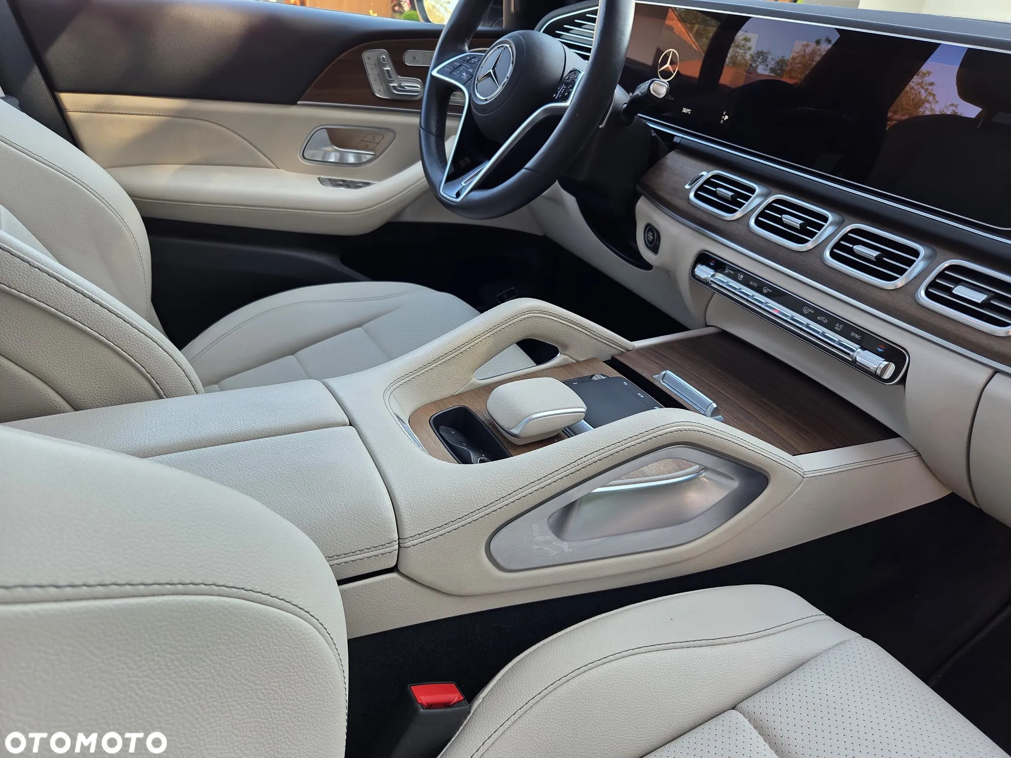 Mercedes-Benz GLE 450 4Matic 9G-TRONIC AMG Line - 25