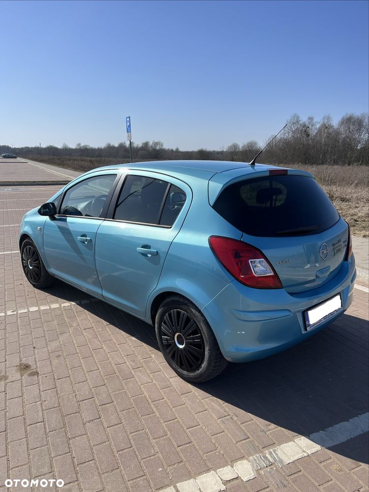Opel Corsa - 3