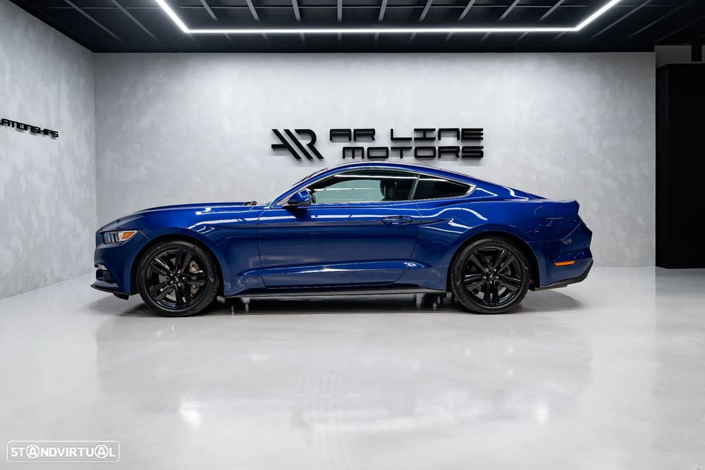 Ford Mustang 2.3i EcoBoost - 12