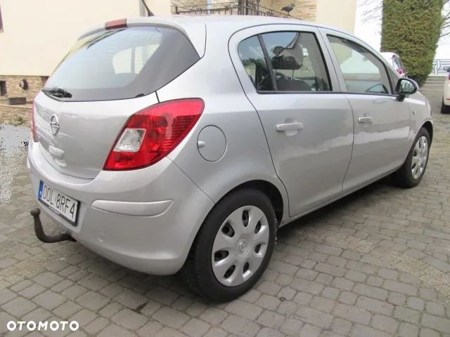 Opel Corsa 1.4 16V Active - 5
