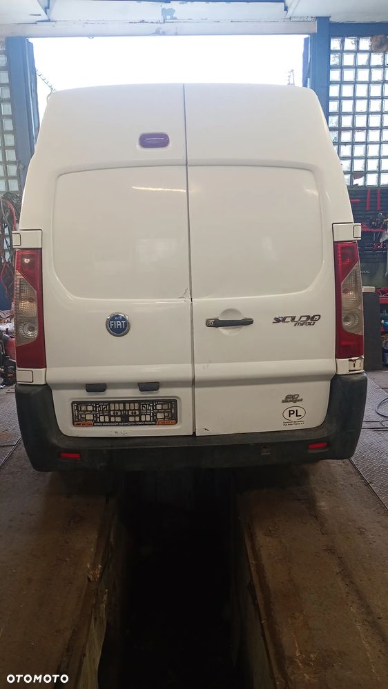 F.V Zderzak Tylny wersja LONG Fiat Scudo II MAXI Peugeot Expert II Citroen Jumpy II 2007-2016 - 1