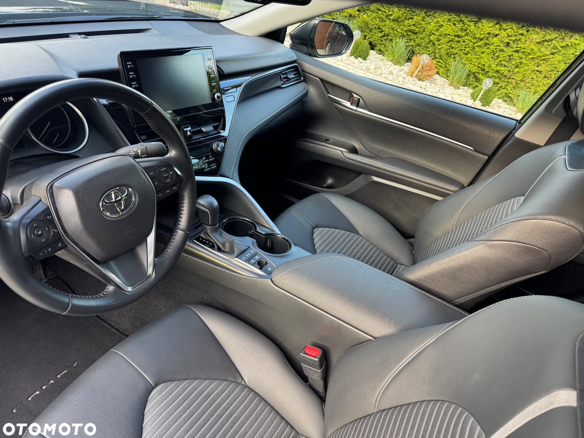 Toyota Camry 2.5 Hybrid Prestige CVT - 18