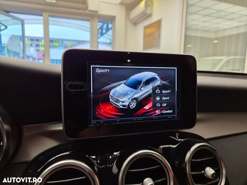 Mercedes-Benz GLC 220 d 4MATIC - 31